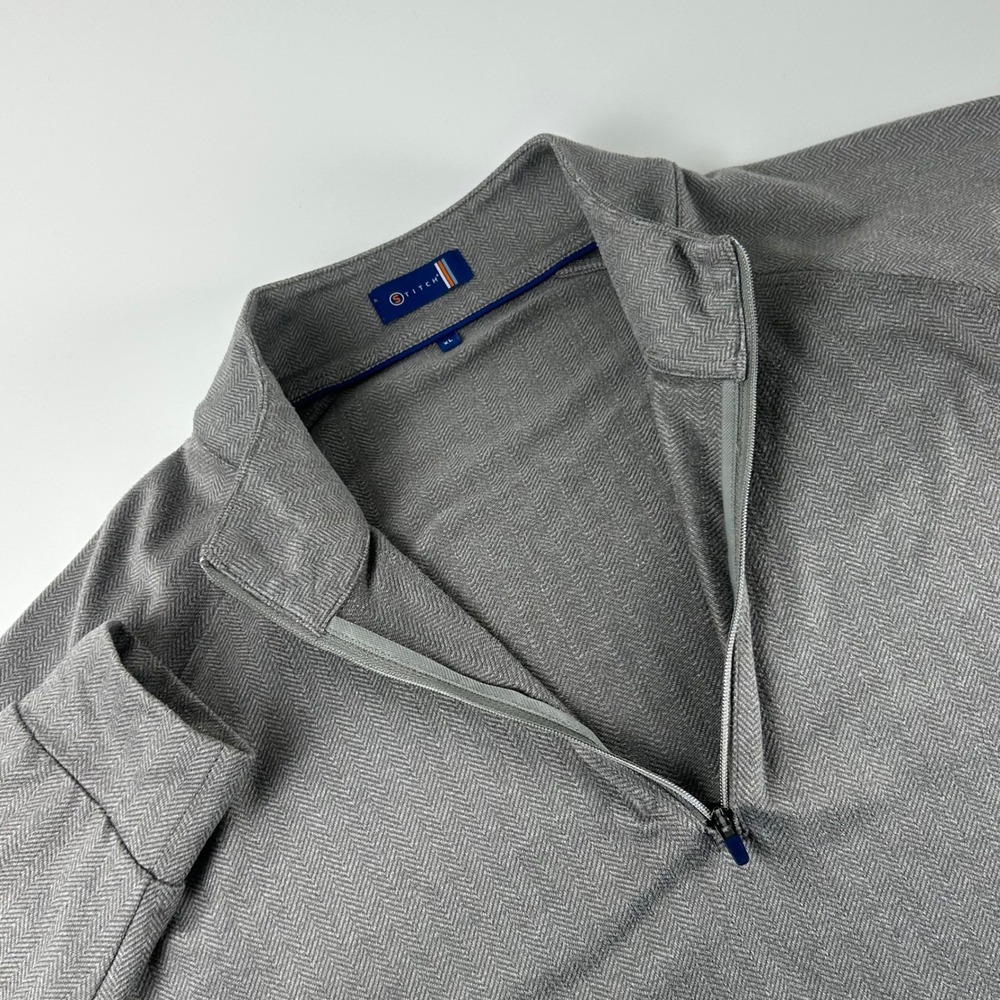 Stitch Men's XL Golf Quarter Zip Pullover Grey Herringbone Performance Sweater